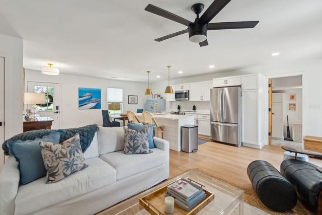 1 Rice Court, Charleston, SC 29407