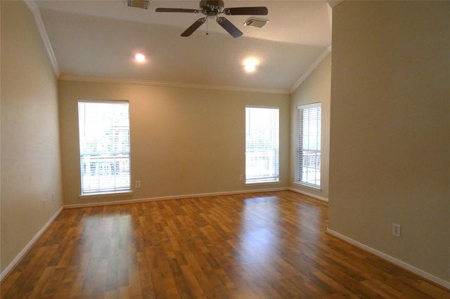 123 N Acacia Park Circle, The Woodlands, TX 77382