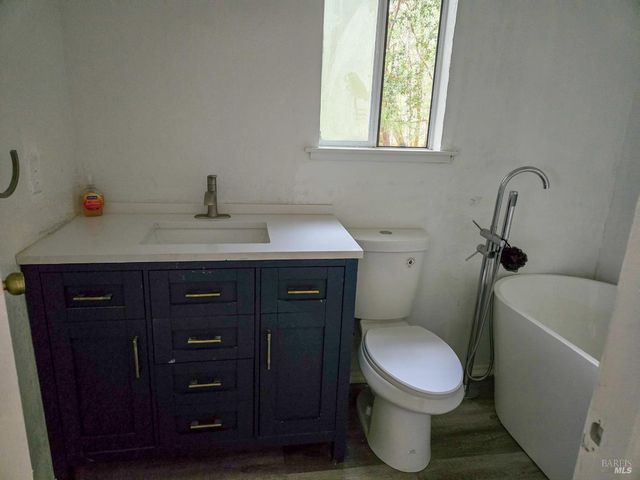 1946 Lupine Way, Willits, CA 95490