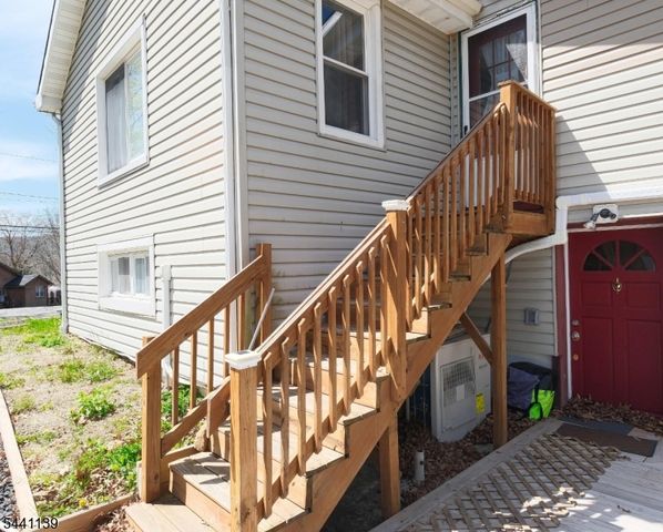 54 Tintle Ave, West Milford Twp., NJ 07480