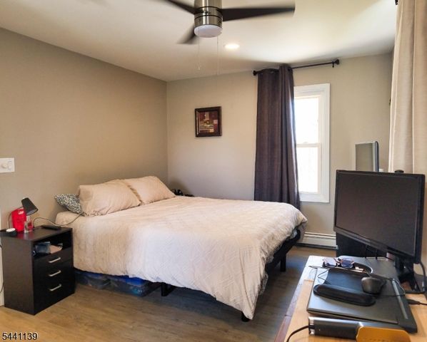 54 Tintle Ave, West Milford Twp., NJ 07480