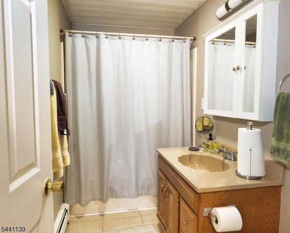 54 Tintle Ave, West Milford Twp., NJ 07480