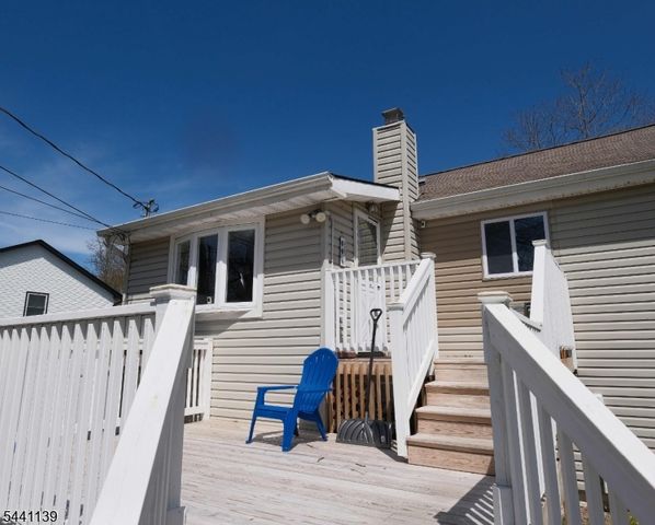 54 Tintle Ave, West Milford Twp., NJ 07480