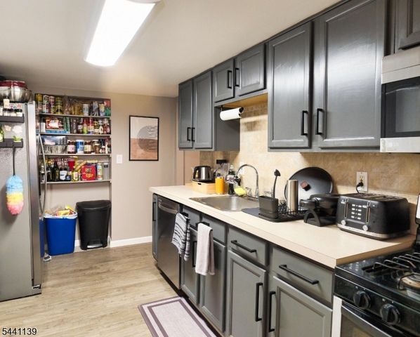 54 Tintle Ave, West Milford Twp., NJ 07480