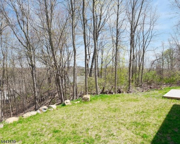 54 Tintle Ave, West Milford Twp., NJ 07480