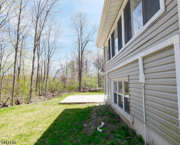 54 Tintle Ave, West Milford Twp., NJ 07480