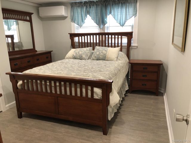 321 W Walnut Street 2, Long Beach, NY 11561