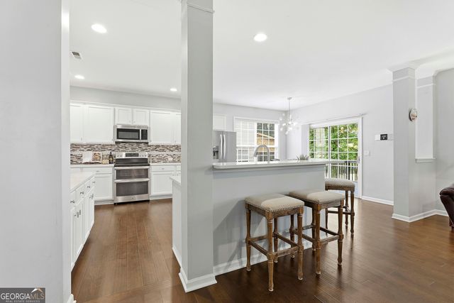 62 Greenview Drive, Newnan, GA 30265