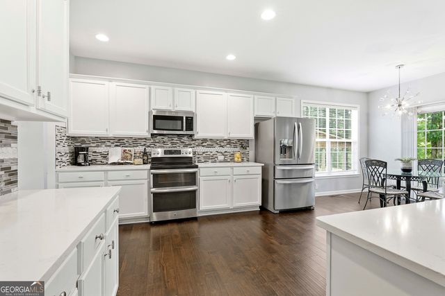 62 Greenview Drive, Newnan, GA 30265