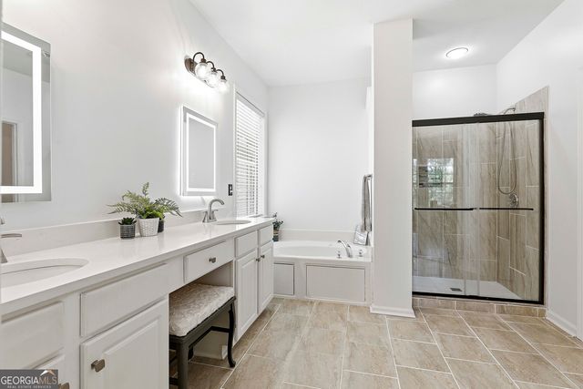 62 Greenview Drive, Newnan, GA 30265