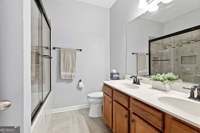 62 Greenview Drive, Newnan, GA 30265