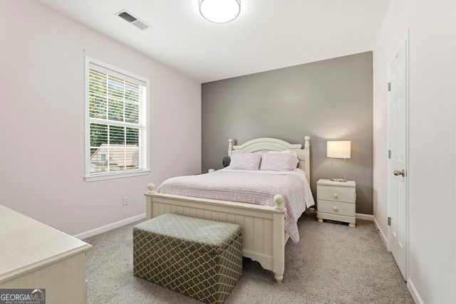 62 Greenview Drive, Newnan, GA 30265
