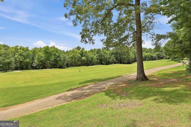 62 Greenview Drive, Newnan, GA 30265