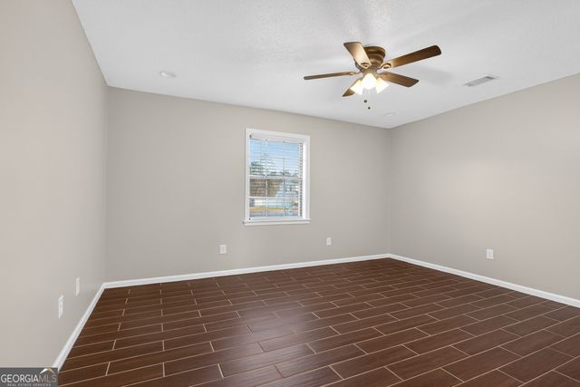 185 Pierce Street, Jesup, GA 31545