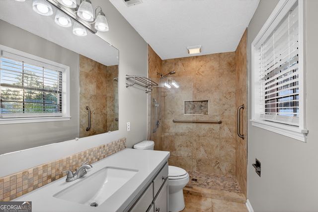 185 Pierce Street, Jesup, GA 31545