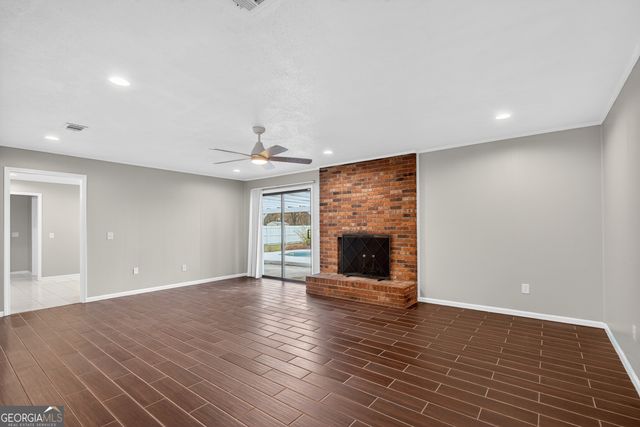 185 Pierce Street, Jesup, GA 31545