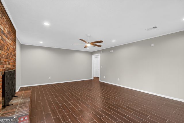 185 Pierce Street, Jesup, GA 31545