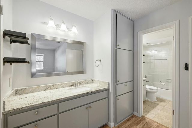 9226 Jollyville RD 221, Austin, TX 78759