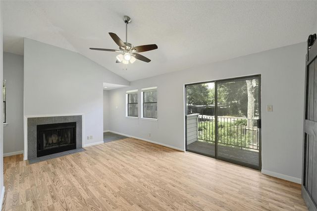 9226 Jollyville RD 221, Austin, TX 78759