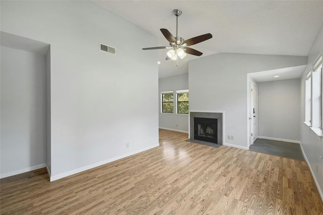 9226 Jollyville RD 221, Austin, TX 78759
