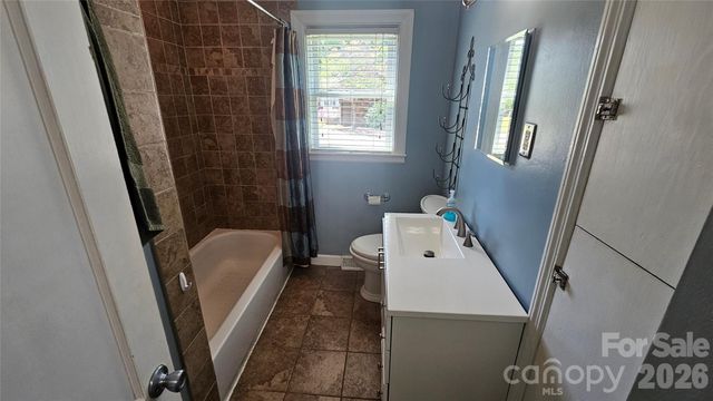 130 Pine State Road, Troutman, NC 28166