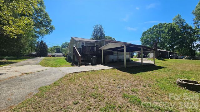 130 Pine State Road, Troutman, NC 28166