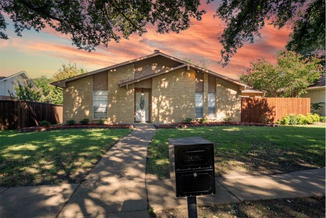 3808 Mckinley Drive, Plano, TX 75023