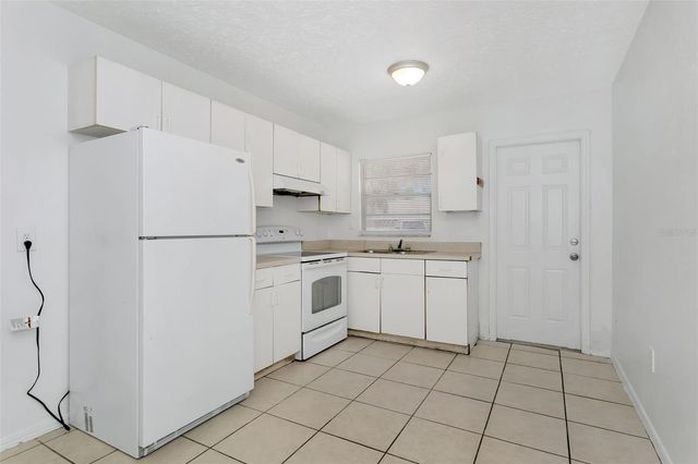 810 21ST AVENUE W, Bradenton, FL 34205