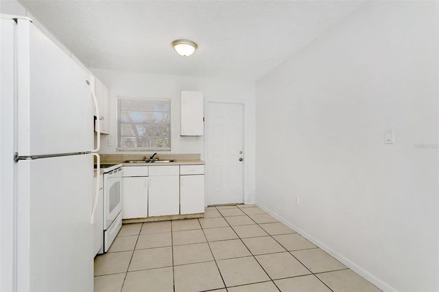 810 21ST AVENUE W, Bradenton, FL 34205