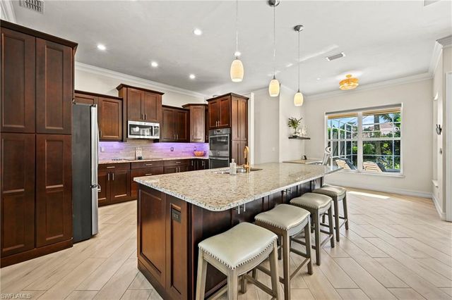 10630 Woodchuck LN, Bonita Springs, FL 34135