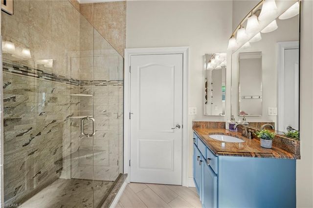 10630 Woodchuck LN, Bonita Springs, FL 34135