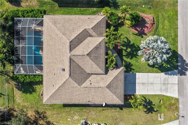 10630 Woodchuck LN, Bonita Springs, FL 34135