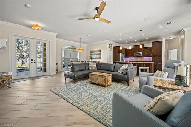 10630 Woodchuck LN, Bonita Springs, FL 34135