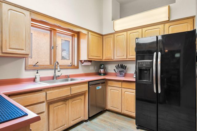 607 Willowbrook Lane, Belen, NM 87002