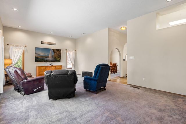 607 Willowbrook Lane, Belen, NM 87002