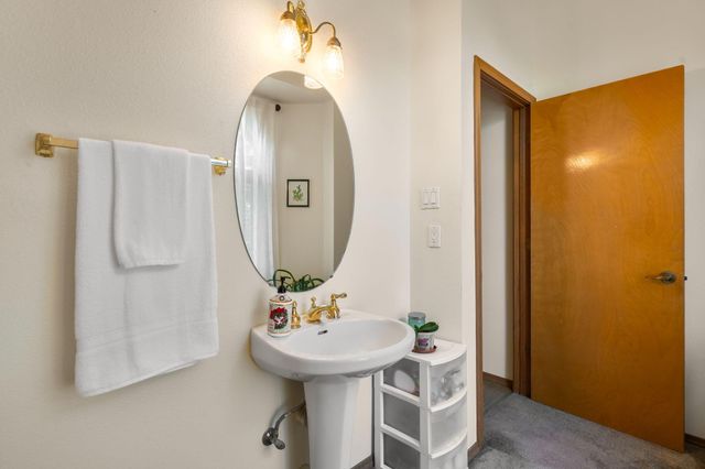 607 Willowbrook Lane, Belen, NM 87002