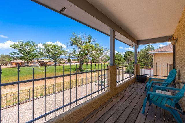 607 Willowbrook Lane, Belen, NM 87002