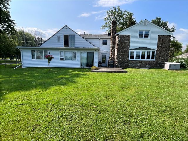 7 Clearview Avenue, Parma, NY 14468