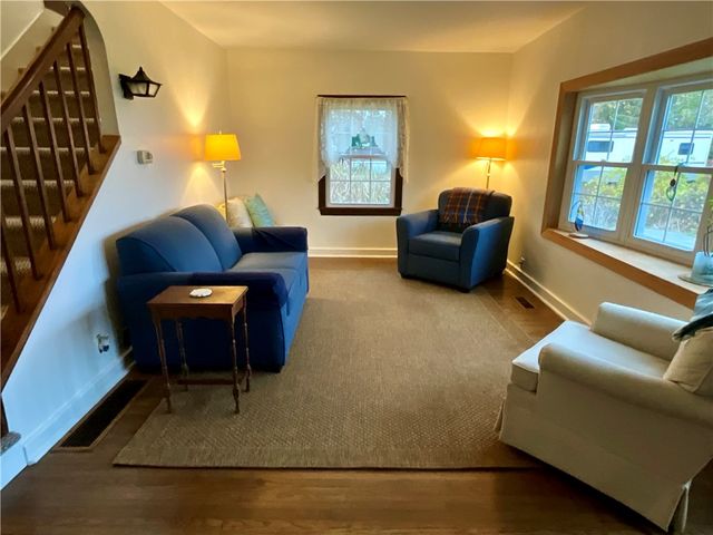 7 Clearview Avenue, Parma, NY 14468