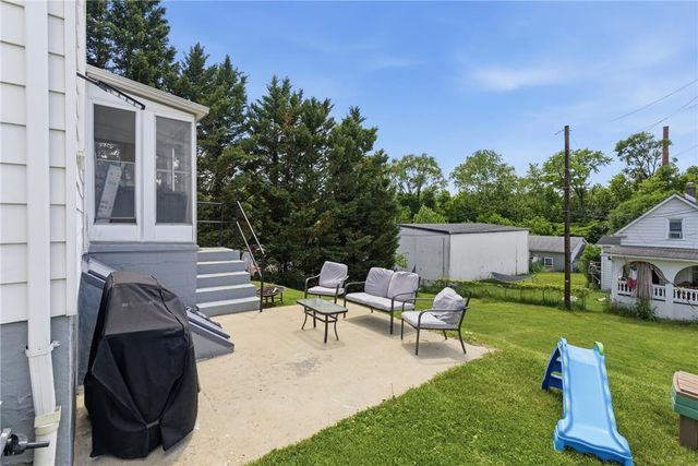 850 East North Street, Bethlehem City, PA 18017