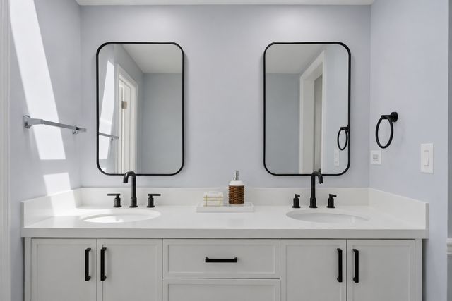 1623 W Bray Court, Arlington Heights, IL 60005
