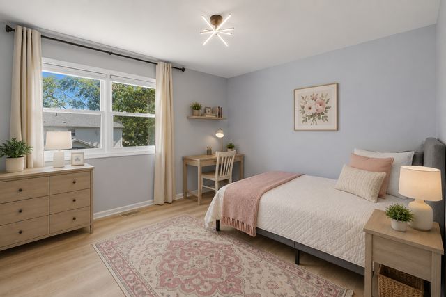 1623 W Bray Court, Arlington Heights, IL 60005