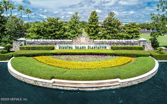 1325 FAIRWAY VILLAGE Drive, Fleming Island, FL 32003