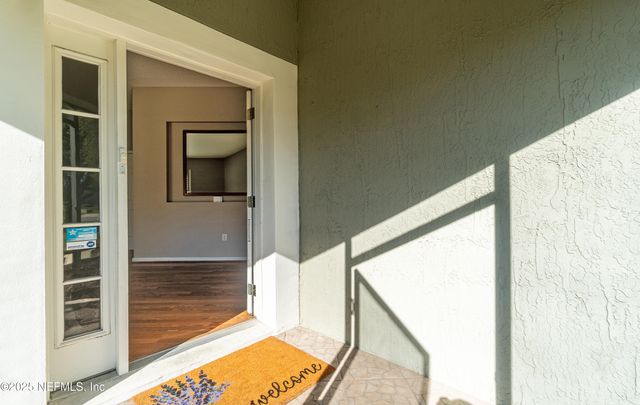 1325 FAIRWAY VILLAGE Drive, Fleming Island, FL 32003