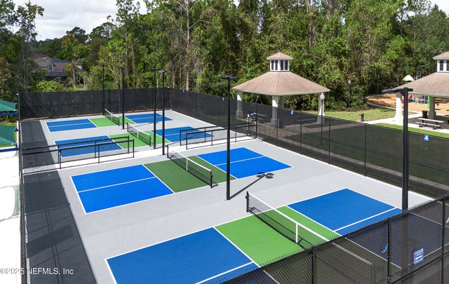 1325 FAIRWAY VILLAGE Drive, Fleming Island, FL 32003