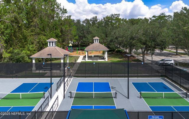 1325 FAIRWAY VILLAGE Drive, Fleming Island, FL 32003