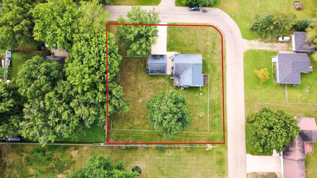 1303 26th Street SE, Rochester, MN 55904