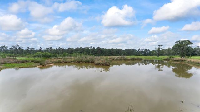 2760 Stringtown Road, Shepherd, TX 77371