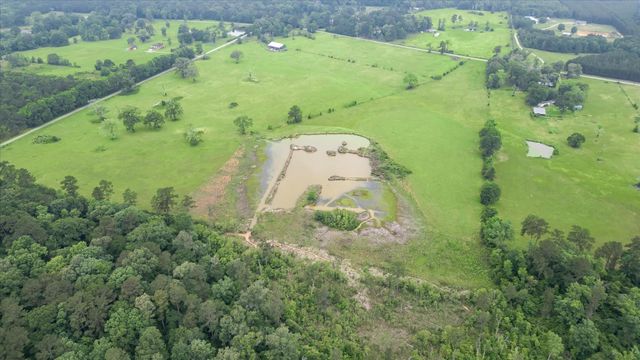 2760 Stringtown Road, Shepherd, TX 77371