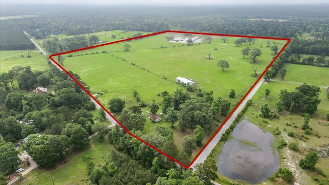 2760 Stringtown Road, Shepherd, TX 77371